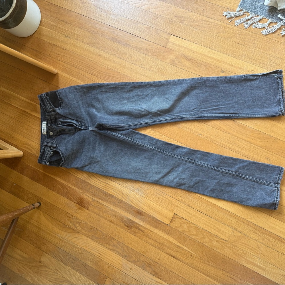Abercrombie 90’s High Rise Jeans